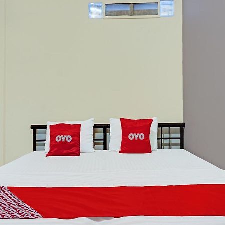 Oyo 91658 Luci'S House Hotel Jakarta Exterior foto